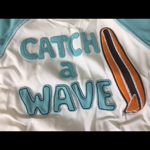 🚫SOLD Gymboree rash guard/ swim shirt - Picture 3 of 5